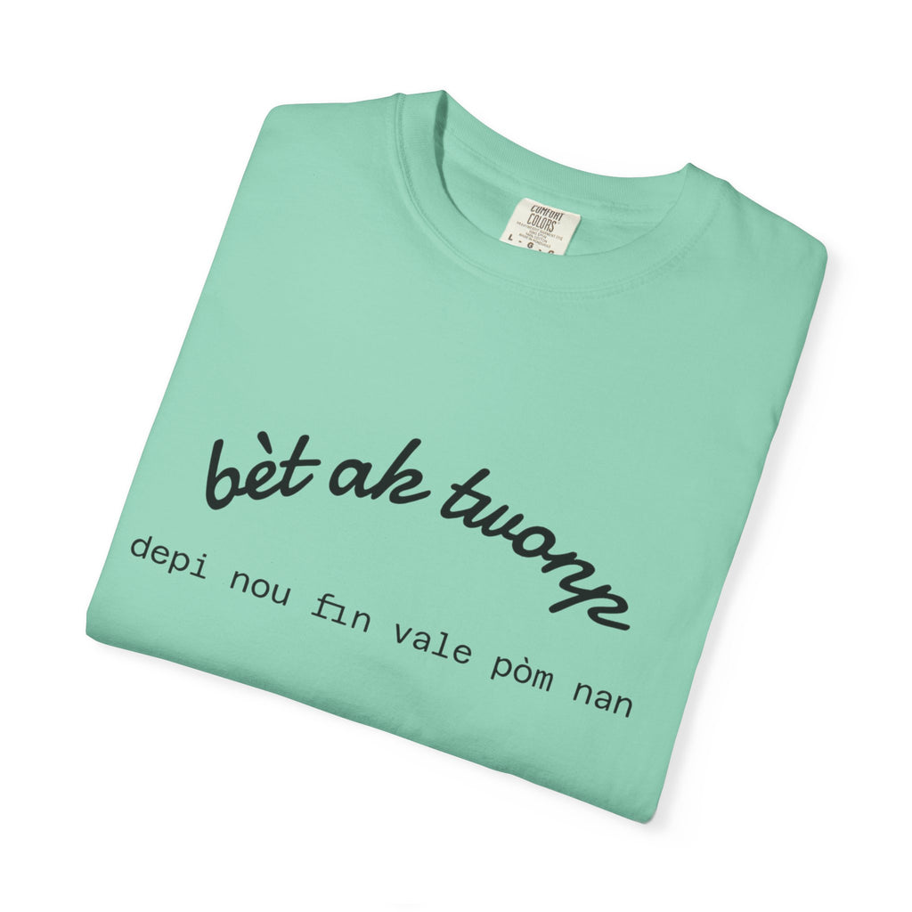 Bèt ak Twonp Funny Haitian Tee