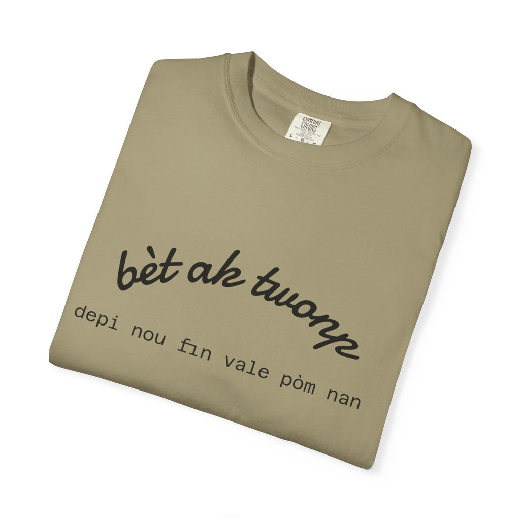 Bèt ak Twonp Funny Haitian Tee